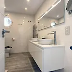 Villa Stunning 5 Bedroom In Puerto Banus With Pool Marbella