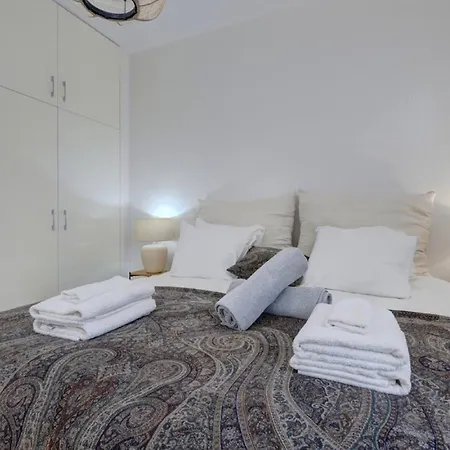 Stunning 5 Bedroom In Puerto Banus With Pool Willa Marbella