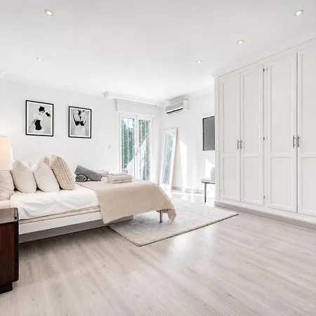 Willa Stunning 5 Bedroom In Puerto Banus With Pool Marbella